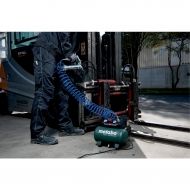 Компресор безмаслен 6л 0.9kW METABO BASIC 160-6 /601501000
